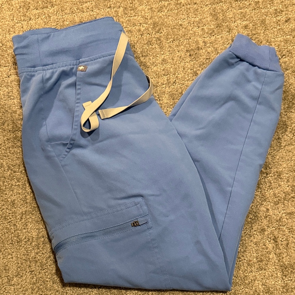 Figs Women's Blue Jogger scrub pants